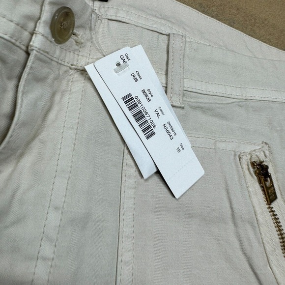 J Crew Womens Canvas Stretch Short NEW Zip Pocket Ivory Sz 16 36x6 High Rise - Picture 3 of 13